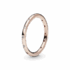 180945CZ_1661070150354.png