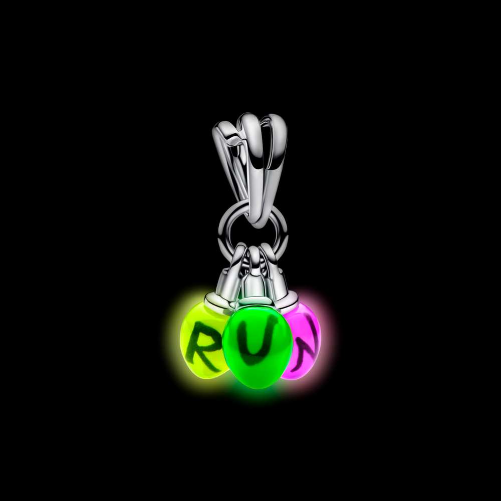 PNGTRPNT_793568C01_Glow_Night_RGB.png