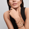 PNGTRPNT_Q125_B_PDP_Model_Styled_02_ESSENCE_1x1_RGB-1.png