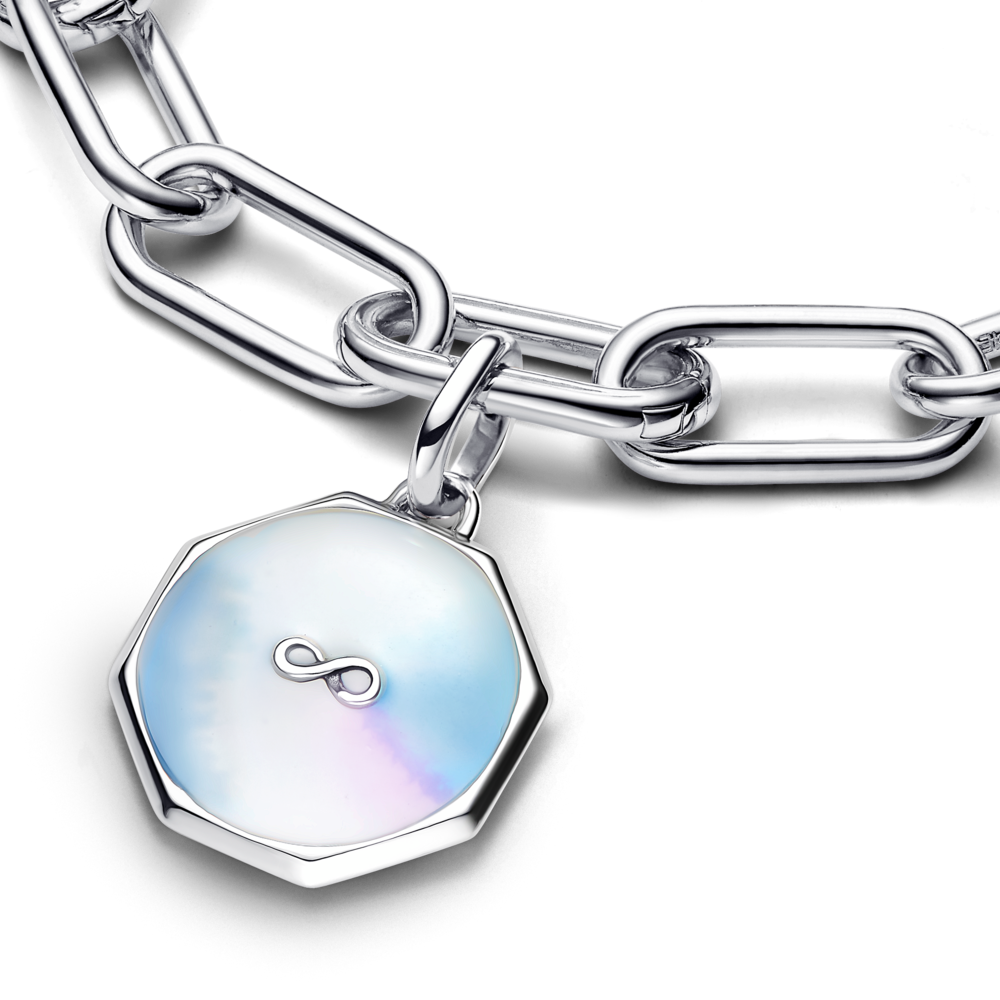 793367C01_V3_1762250137933