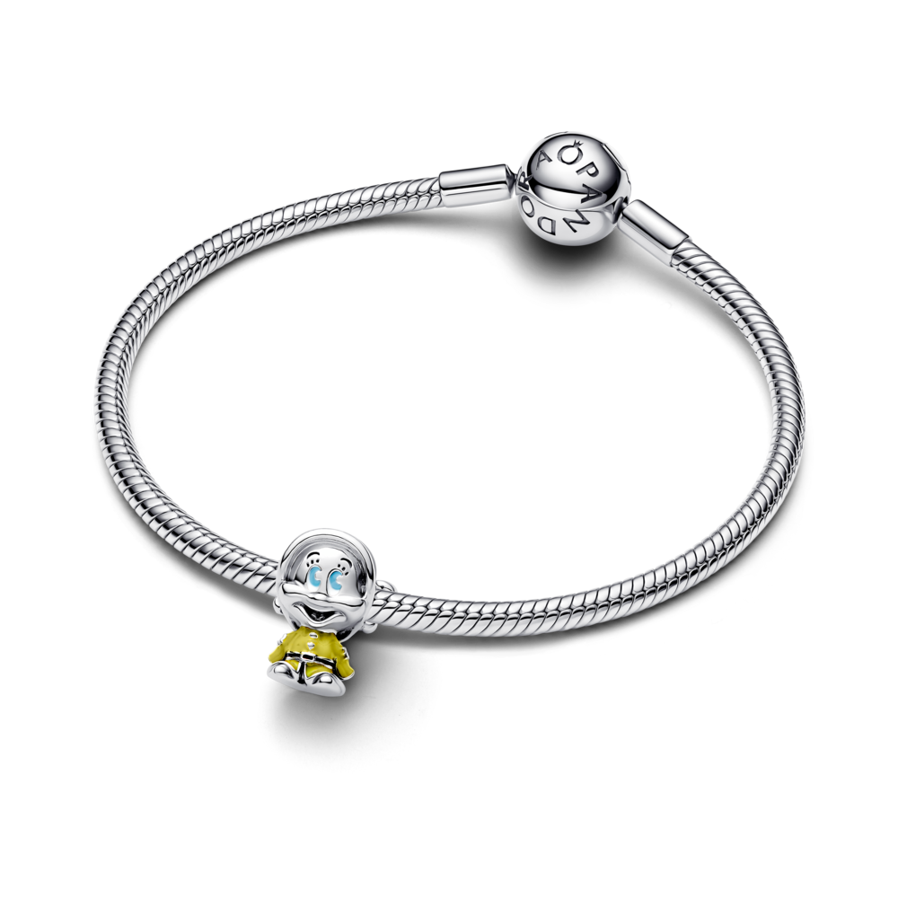 793749C01_V3_1762250383361