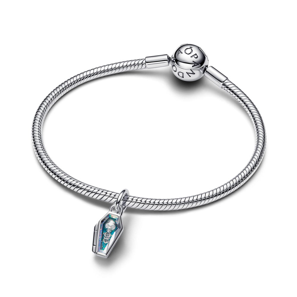 794058C01_V3_1762250679422